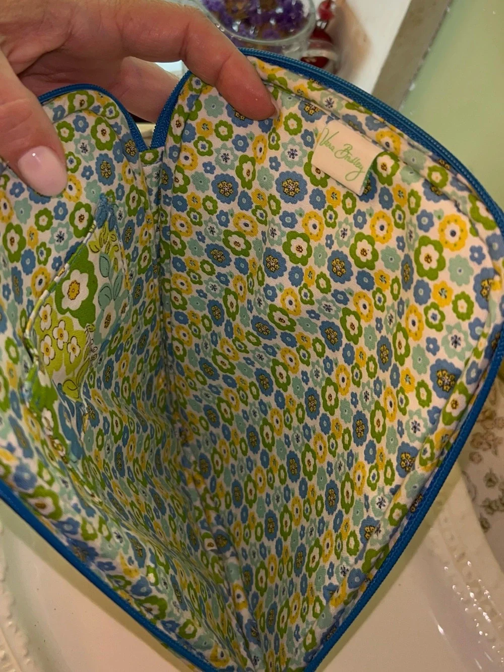Vera Bradley padded tablet/ e-reader case in 